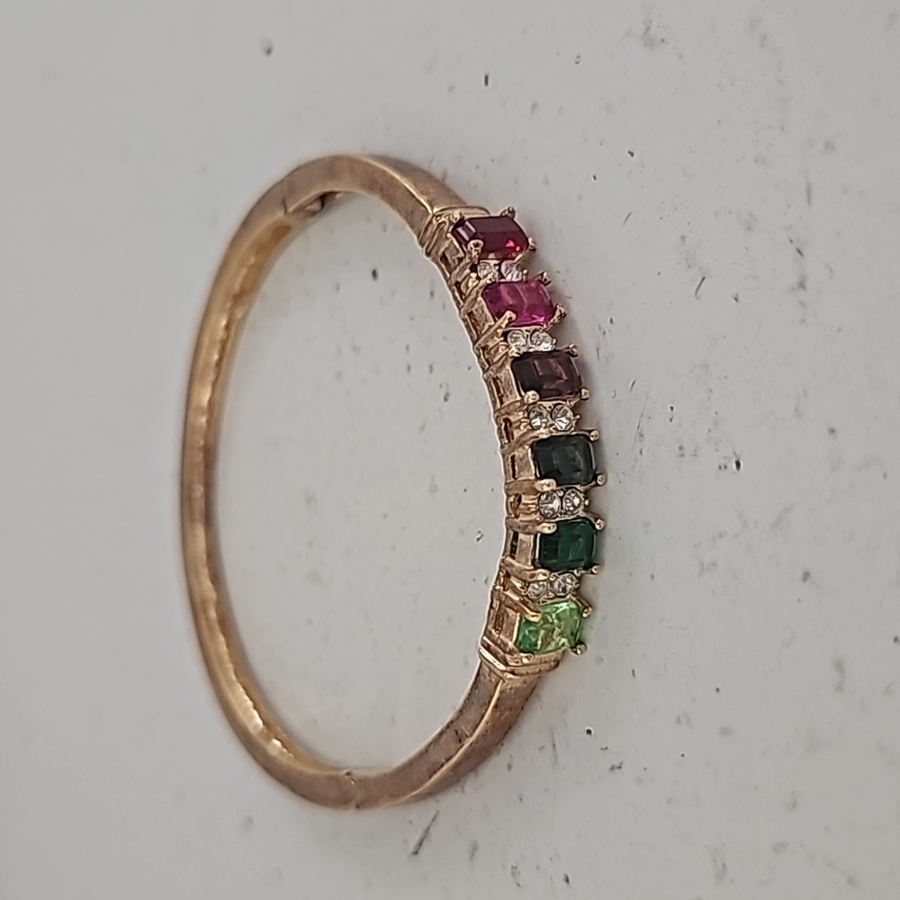 Vintage gold rainbow/pride/chakra bracelet